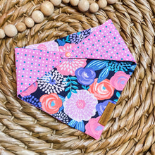 Load image into Gallery viewer, Springtime Soriee Reversible Bandana